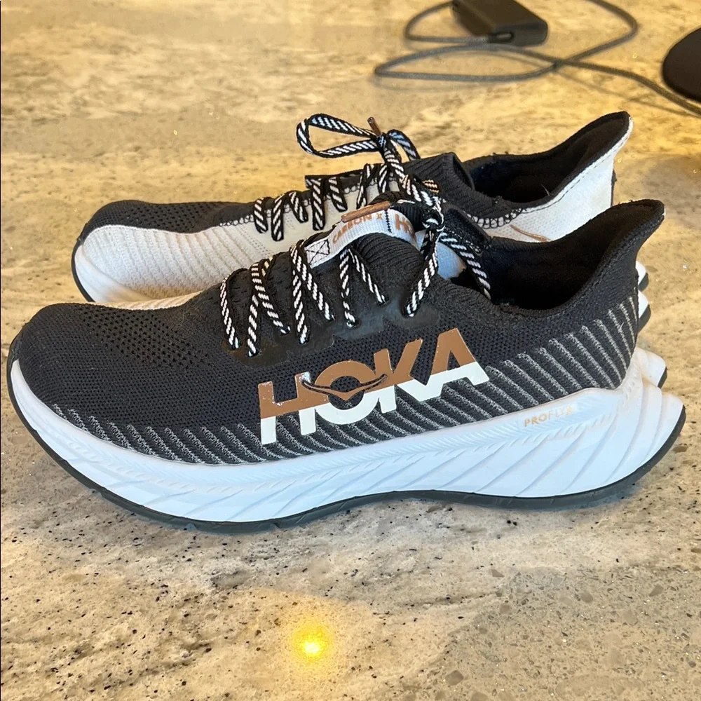 HOKA Hoka One One Running Carbon Black Athletic Shoes Size 8 - Picture 6 of 10